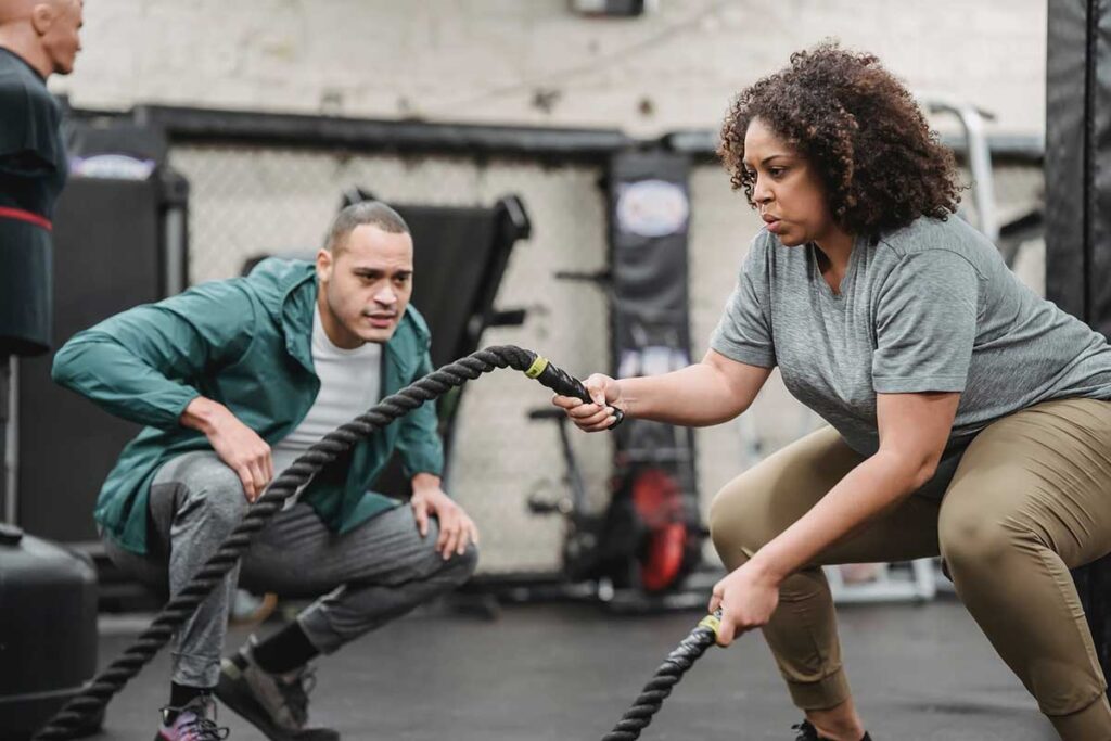 5 BENEFITS OF USING THE BATTLE ROPES IN FITNESS
